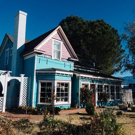 The Hostel California บิชอป ภายนอก รูปภาพ