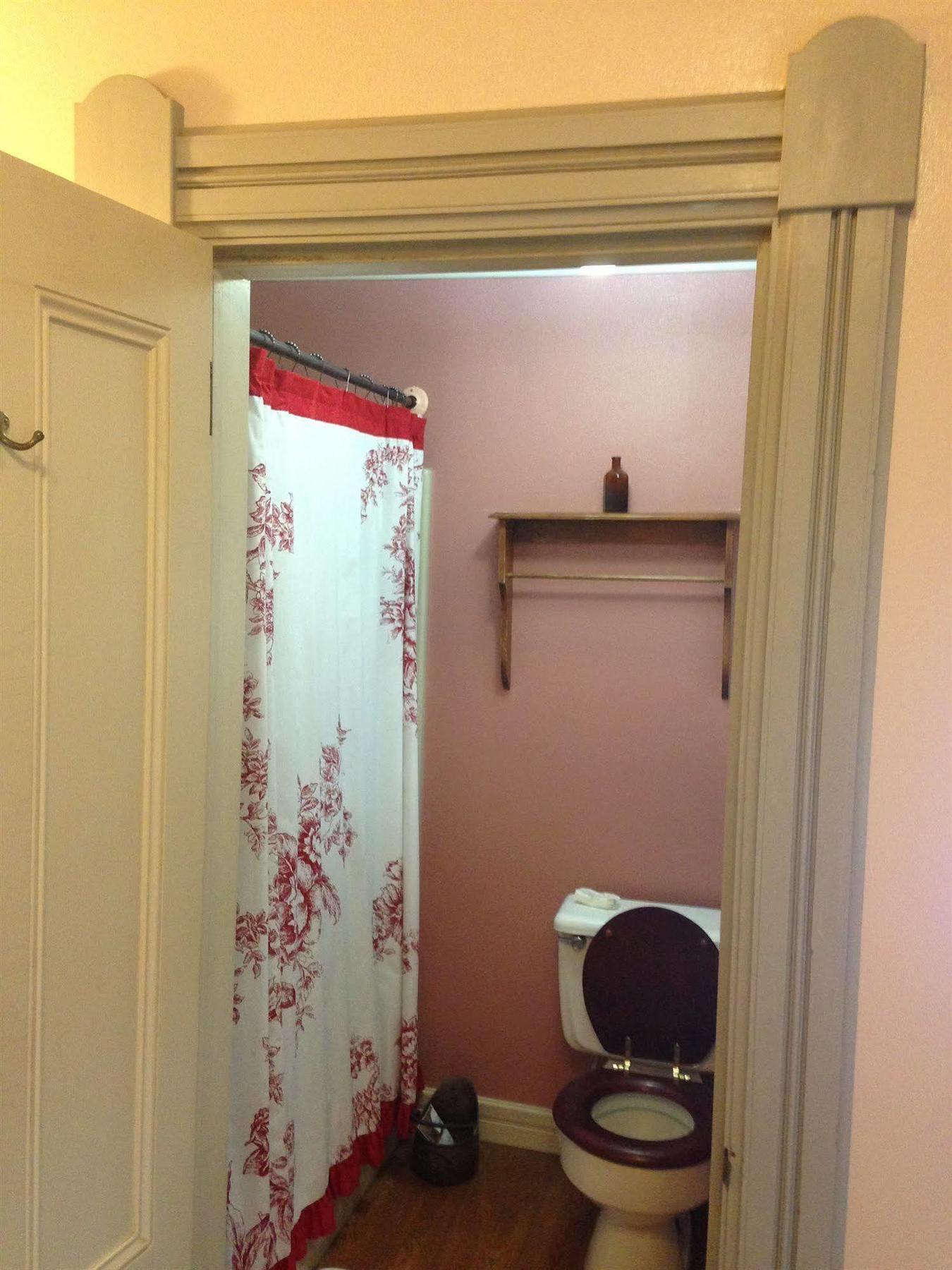 The Hostel California บิชอป ภายนอก รูปภาพ