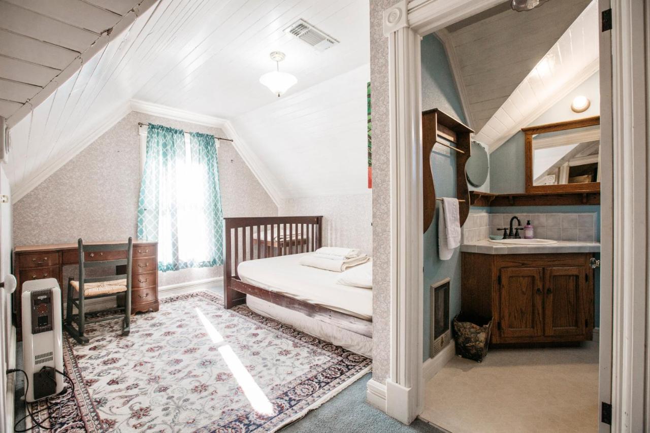 The Hostel California บิชอป ภายนอก รูปภาพ